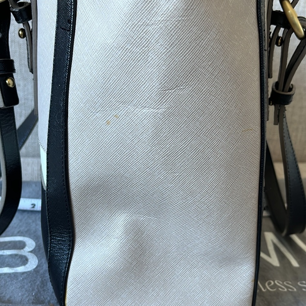 BRAHMIN | ARNO +  WALLET | BLACK + GREY SAFFIANO - Picture 6 of 11
